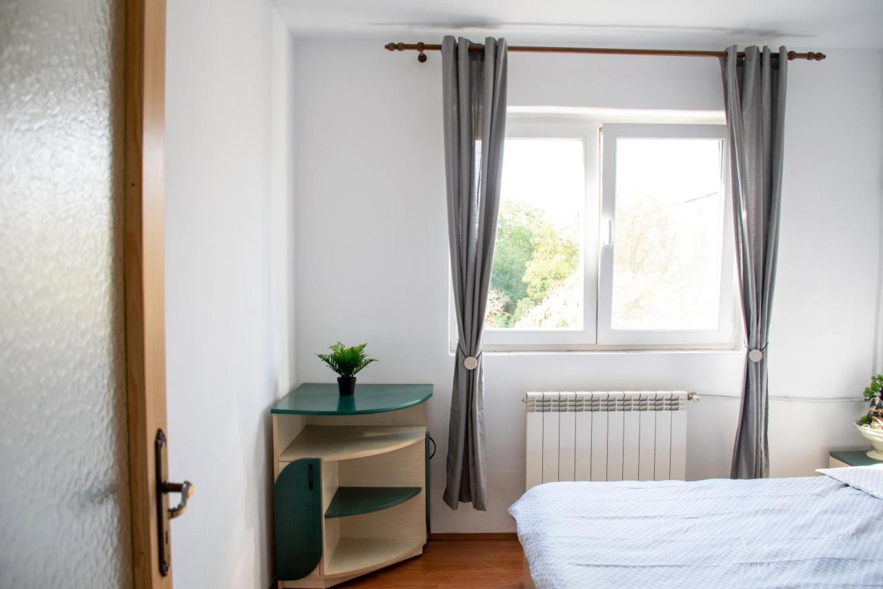 Family-Friendly Apartment Oradea Exteriér fotografie