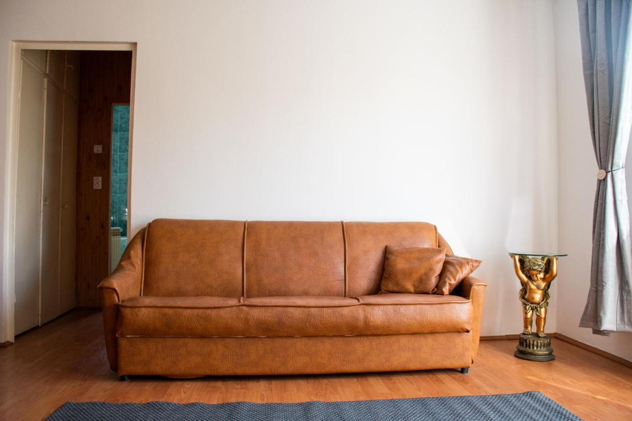 Family-Friendly Apartment Oradea Exteriér fotografie