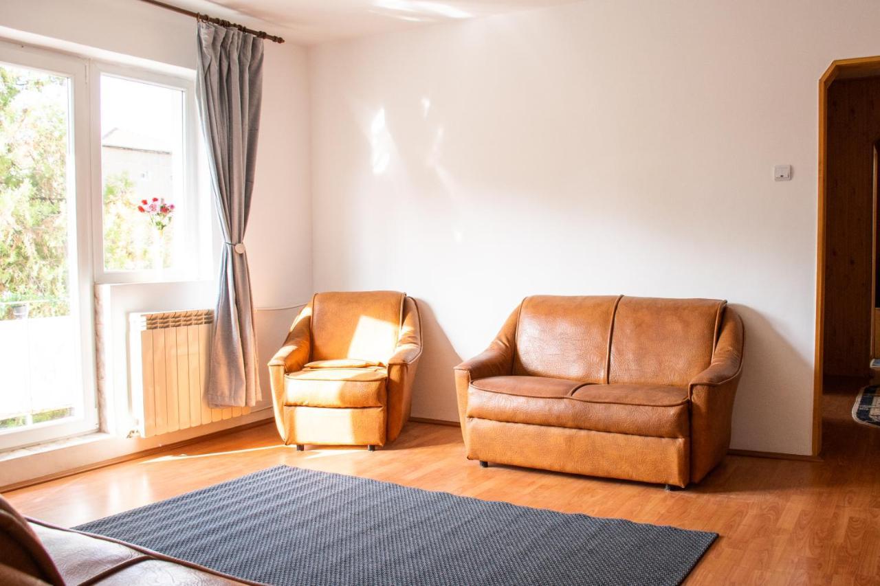 Family-Friendly Apartment Oradea Exteriér fotografie